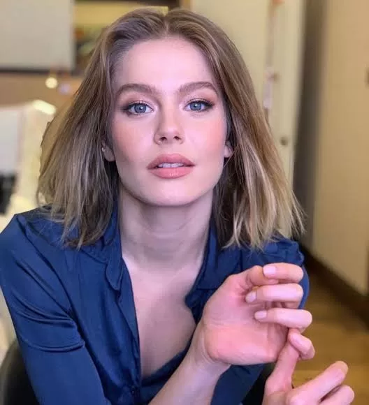 Burcu Biricik Yetkin as Nalan Ipekoglu